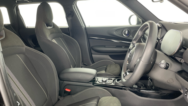 MINI Clubman 1.5 Cooper Shadow Edition 6dr Petrol Estate